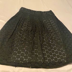 Ann Taylor Black and white lined skirt